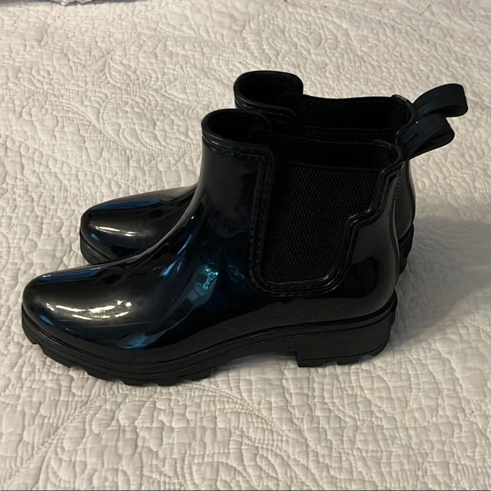 Seven7 Black Ankle Boots